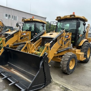 CAT 420 backhoe loader