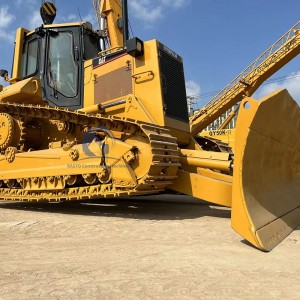 CAT D6