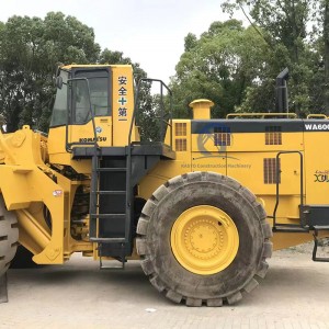 Komatsu WA600